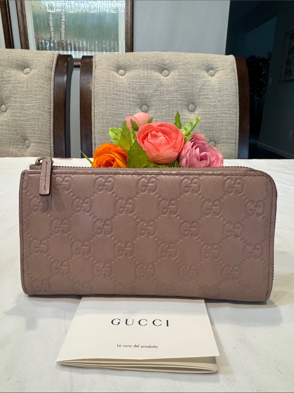 Authentic Gucci Blush Pink Guccisima Zip Wallet
